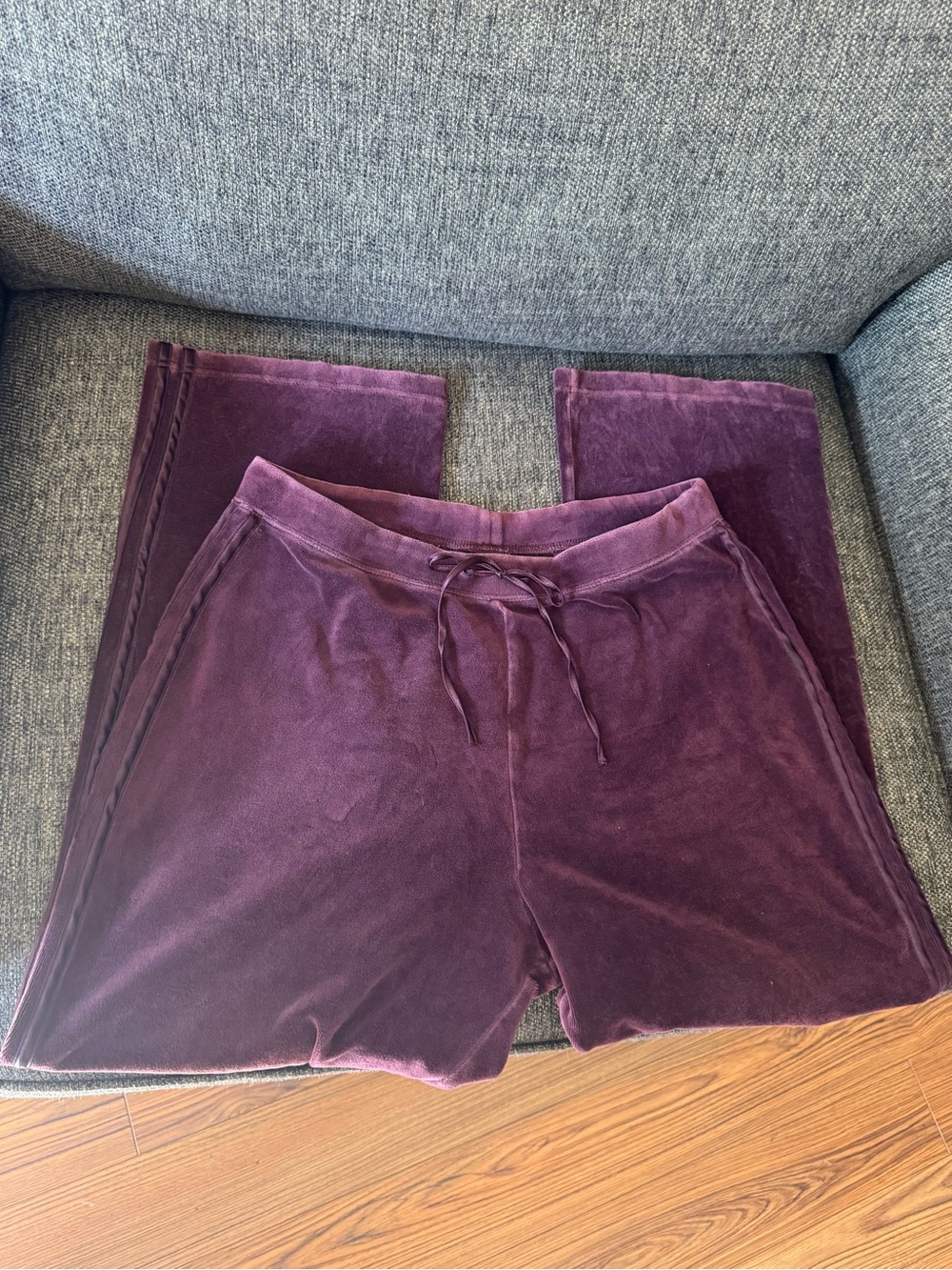 Y2K St. John's Bay Velour Track Pants With Drawstring Waist